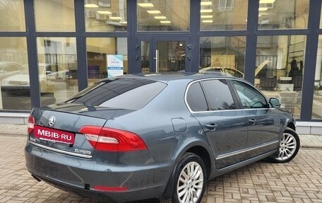 Skoda Superb III рестайлинг, 2013 год, 980 000 рублей, 4 фотография