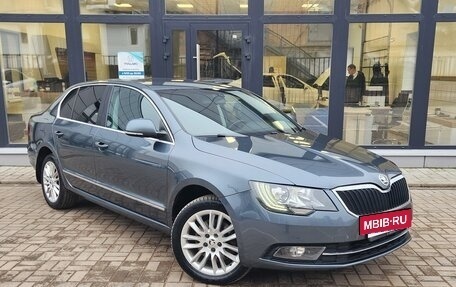 Skoda Superb III рестайлинг, 2013 год, 980 000 рублей, 2 фотография