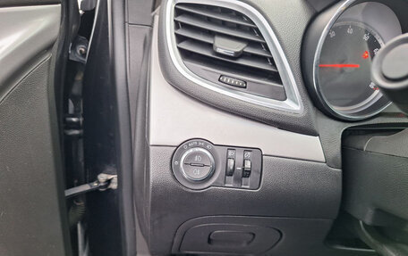 Opel Mokka I, 2015 год, 1 120 000 рублей, 12 фотография