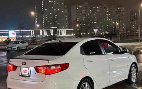 KIA Rio III рестайлинг, 2013 год, 590 000 рублей, 2 фотография