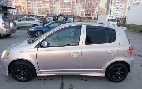 Toyota Vitz, 1999 год, 349 000 рублей, 1 фотография