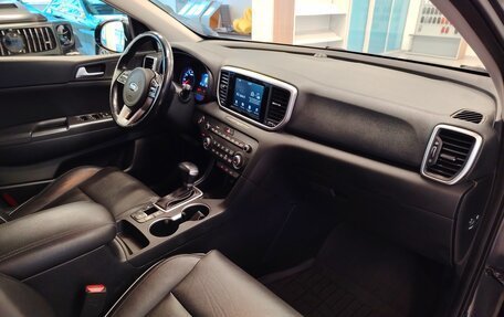 KIA Sportage IV рестайлинг, 2018 год, 1 895 000 рублей, 6 фотография