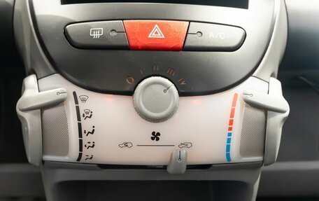 Peugeot 107 I рестайлинг, 2008 год, 335 000 рублей, 8 фотография