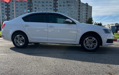 Skoda Octavia, 2018 год, 1 650 000 рублей, 3 фотография