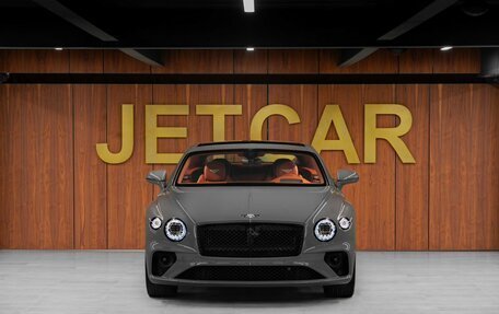 Bentley Continental GT III, 2022 год, 28 300 000 рублей, 3 фотография