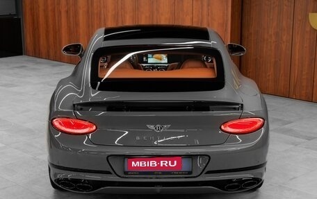 Bentley Continental GT III, 2022 год, 28 300 000 рублей, 9 фотография