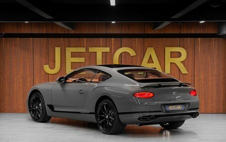 Bentley Continental GT III, 2022 год, 28 300 000 рублей, 10 фотография