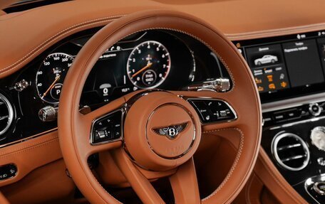 Bentley Continental GT III, 2022 год, 28 300 000 рублей, 21 фотография