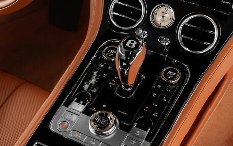 Bentley Continental GT III, 2022 год, 28 300 000 рублей, 32 фотография