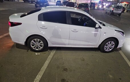 KIA Rio IV, 2017 год, 1 330 000 рублей, 11 фотография