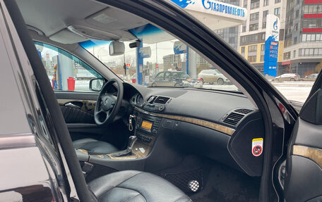 Mercedes-Benz E-Класс, 2007 год, 1 300 000 рублей, 8 фотография