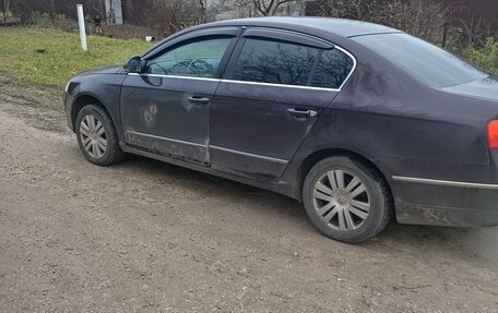 Volkswagen Passat B6, 2005 год, 320 000 рублей, 3 фотография