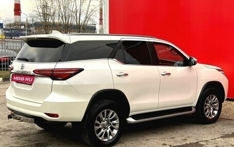 Toyota Fortuner II, 2022 год, 5 700 000 рублей, 8 фотография