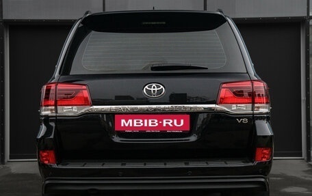 Toyota Land Cruiser 200, 2017 год, 6 770 000 рублей, 6 фотография