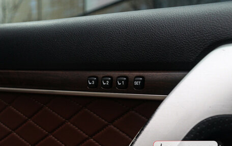 Toyota Land Cruiser 200, 2017 год, 6 770 000 рублей, 21 фотография