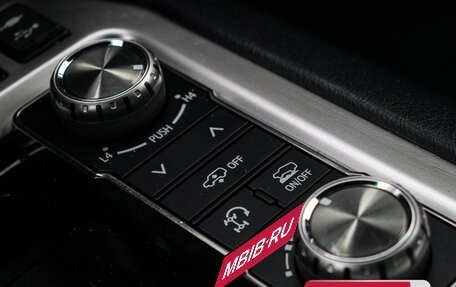 Toyota Land Cruiser 200, 2017 год, 6 770 000 рублей, 23 фотография