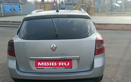 Renault Laguna III рестайлинг, 2009 год, 640 000 рублей, 2 фотография