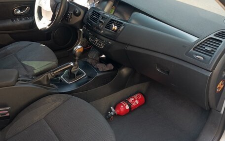 Renault Laguna III рестайлинг, 2009 год, 640 000 рублей, 7 фотография