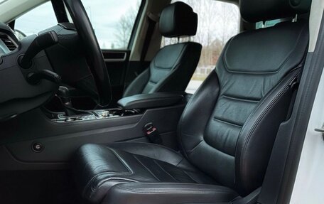 Volkswagen Touareg III, 2016 год, 3 320 000 рублей, 6 фотография