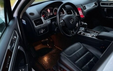 Volkswagen Touareg III, 2016 год, 3 320 000 рублей, 7 фотография