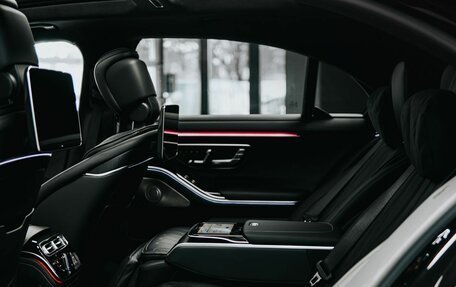 Mercedes-Benz S-Класс AMG, 2023 год, 24 000 000 рублей, 23 фотография