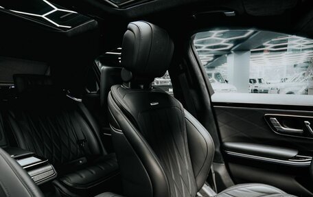 Mercedes-Benz S-Класс AMG, 2023 год, 24 000 000 рублей, 26 фотография