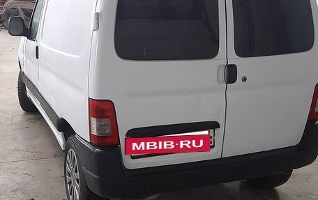 Citroen Berlingo II рестайлинг, 2011 год, 385 000 рублей, 4 фотография