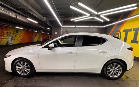 Mazda 3, 2019 год, 1 590 000 рублей, 4 фотография