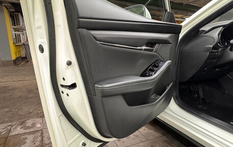 Mazda 3, 2019 год, 1 590 000 рублей, 11 фотография