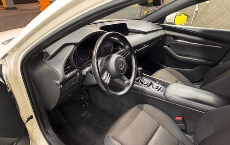 Mazda 3, 2019 год, 1 590 000 рублей, 9 фотография