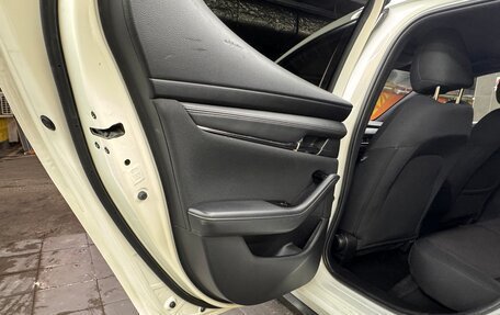 Mazda 3, 2019 год, 1 590 000 рублей, 14 фотография