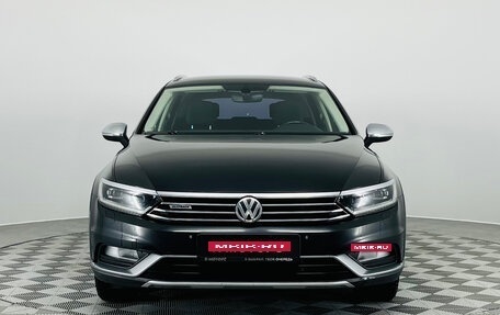 Volkswagen Passat B8 рестайлинг, 2017 год, 2 490 000 рублей, 4 фотография