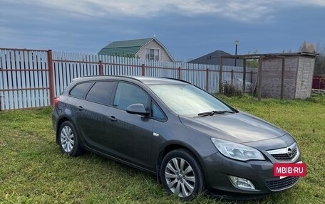 Opel Astra J, 2012 год, 850 000 рублей, 3 фотография