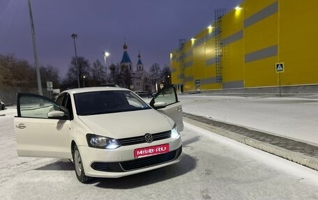 Volkswagen Polo VI (EU Market), 2013 год, 690 000 рублей, 1 фотография