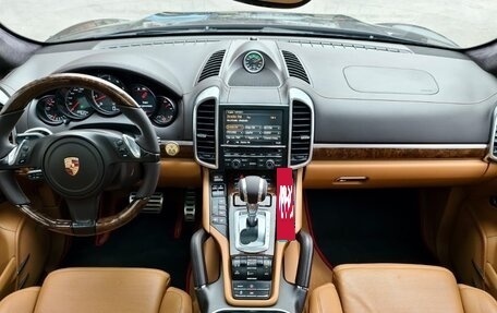 Porsche Cayenne III, 2014 год, 3 150 000 рублей, 18 фотография