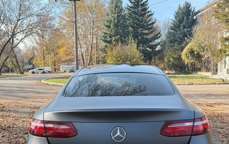 Mercedes-Benz E-Класс, 2018 год, 4 500 000 рублей, 4 фотография