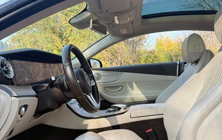 Mercedes-Benz E-Класс, 2018 год, 4 500 000 рублей, 8 фотография