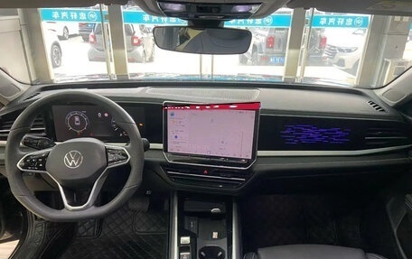 Volkswagen Passat B8 рестайлинг, 2025 год, 3 020 000 рублей, 9 фотография