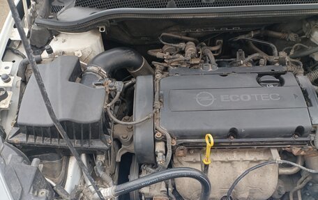 Opel Astra J, 2013 год, 1 050 000 рублей, 5 фотография