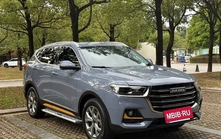 Haval H6, 2022 год, 1 350 000 рублей, 6 фотография