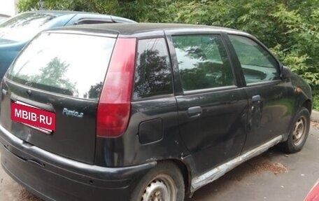 Fiat Punto III Punto Evo рестайлинг, 2000 год, 50 000 рублей, 4 фотография