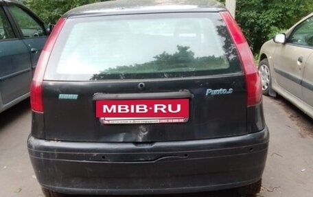 Fiat Punto III Punto Evo рестайлинг, 2000 год, 50 000 рублей, 2 фотография