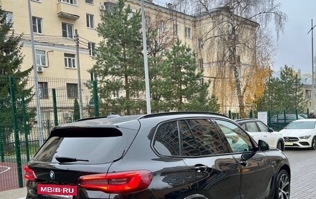 BMW X5, 2020 год, 6 800 000 рублей, 2 фотография