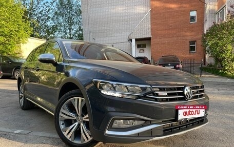 Volkswagen Passat B8 рестайлинг, 2020 год, 2 650 000 рублей, 11 фотография