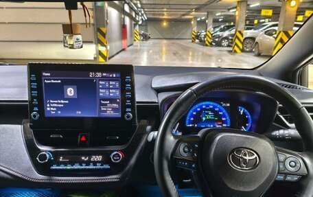 Toyota Corolla, 2021 год, 2 200 000 рублей, 8 фотография