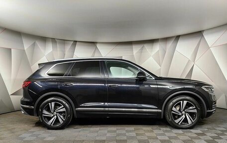 Volkswagen Touareg III, 2021 год, 4 650 000 рублей, 4 фотография
