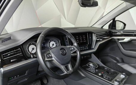 Volkswagen Touareg III, 2021 год, 4 650 000 рублей, 15 фотография