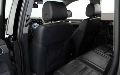 Volkswagen Touareg III, 2010 год, 1 487 077 рублей, 11 фотография