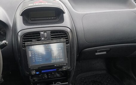 Mitsubishi Carisma I, 2003 год, 250 000 рублей, 6 фотография