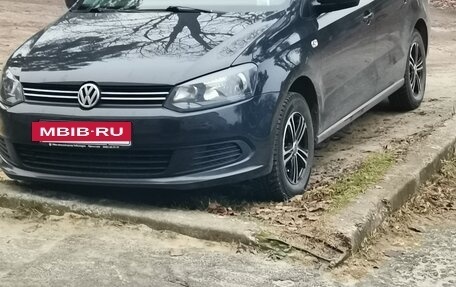 Volkswagen Polo VI (EU Market), 2015 год, 950 000 рублей, 2 фотография